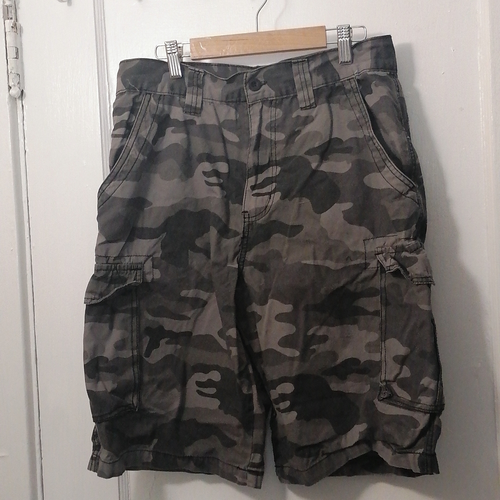 Airwalk Camo Cargo Shorts